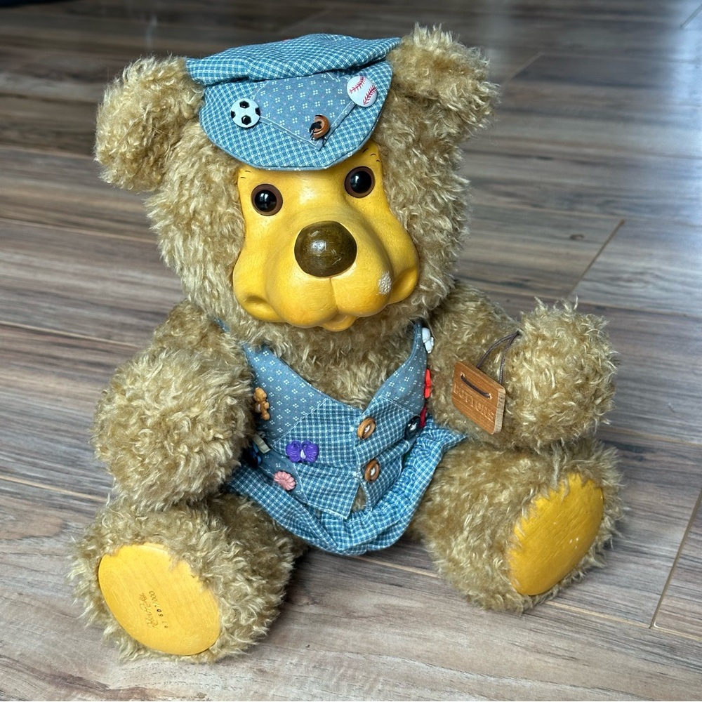 ROBERT RAIKES BEAR "Buttons” 1997 Blue 607/1000 Vintage Wood Faced Bear